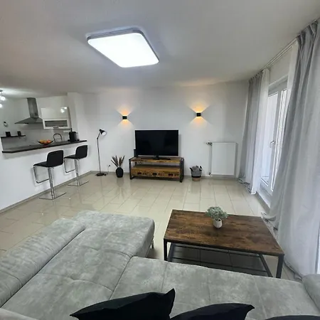 Lägenhet C&v 3 Personen 2 Wlan Smarttv Boxspringbett *