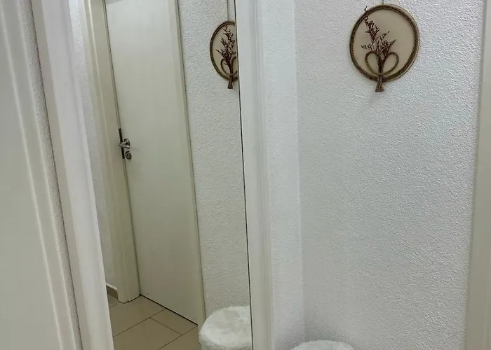 C&v 3 Personen 2 Wlan Smarttv Boxspringbett * 凯撒斯劳滕