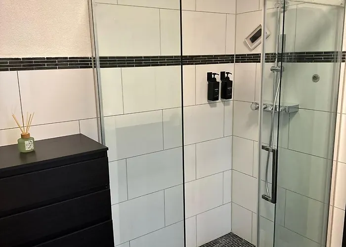 C&v 3 Personen 2 Wlan Smarttv Boxspringbett 公寓