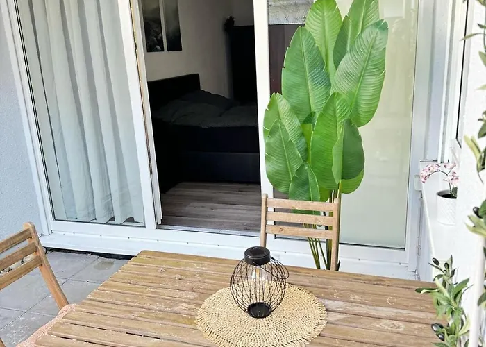 公寓 C&v 3 Personen 2 Wlan Smarttv Boxspringbett